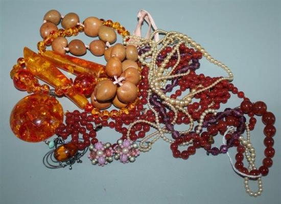 Cornelian beads & mixed beads